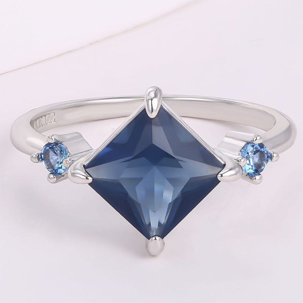 Pozlátený Zliatinový Prsteň s Modrým Emporia® Krištáľom