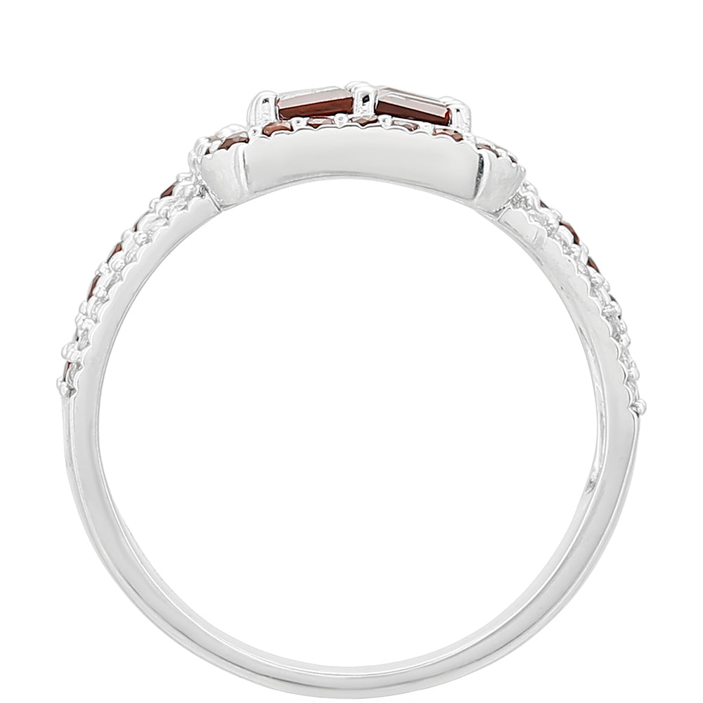 Strieborný Prsteň s Granátom a Bielym Topásom