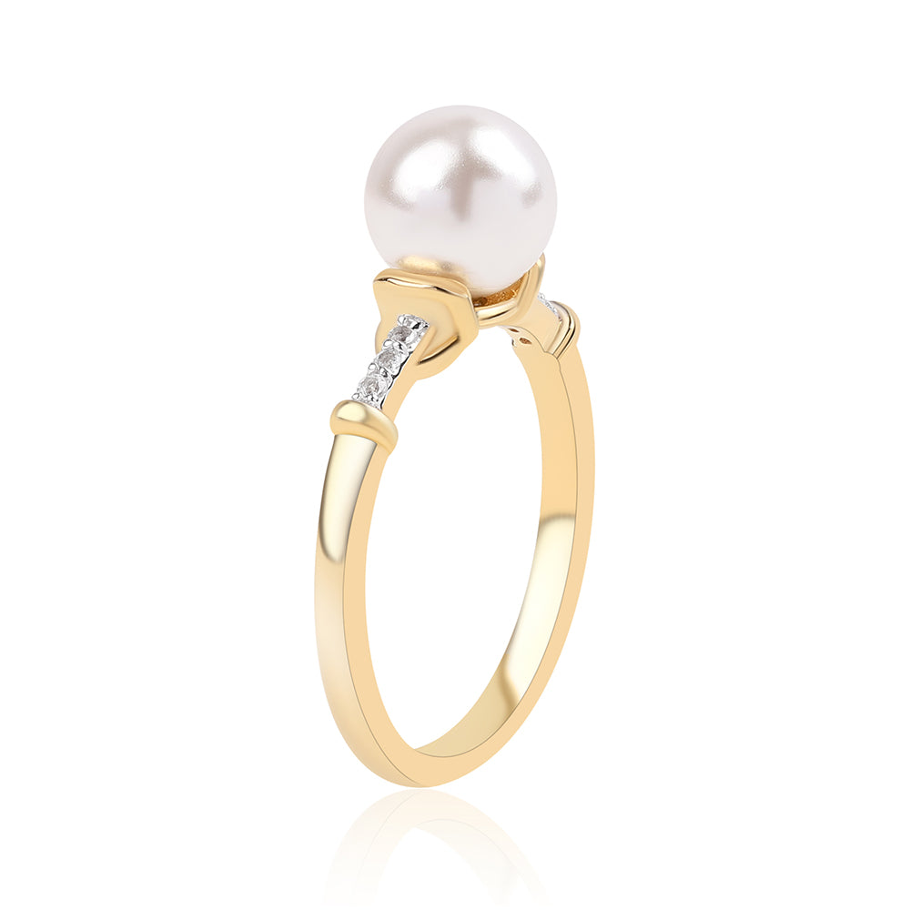 Pozlátený Strieborný Prsteň s Bielou Sladkovodnou Perlou a Bielym Topásom