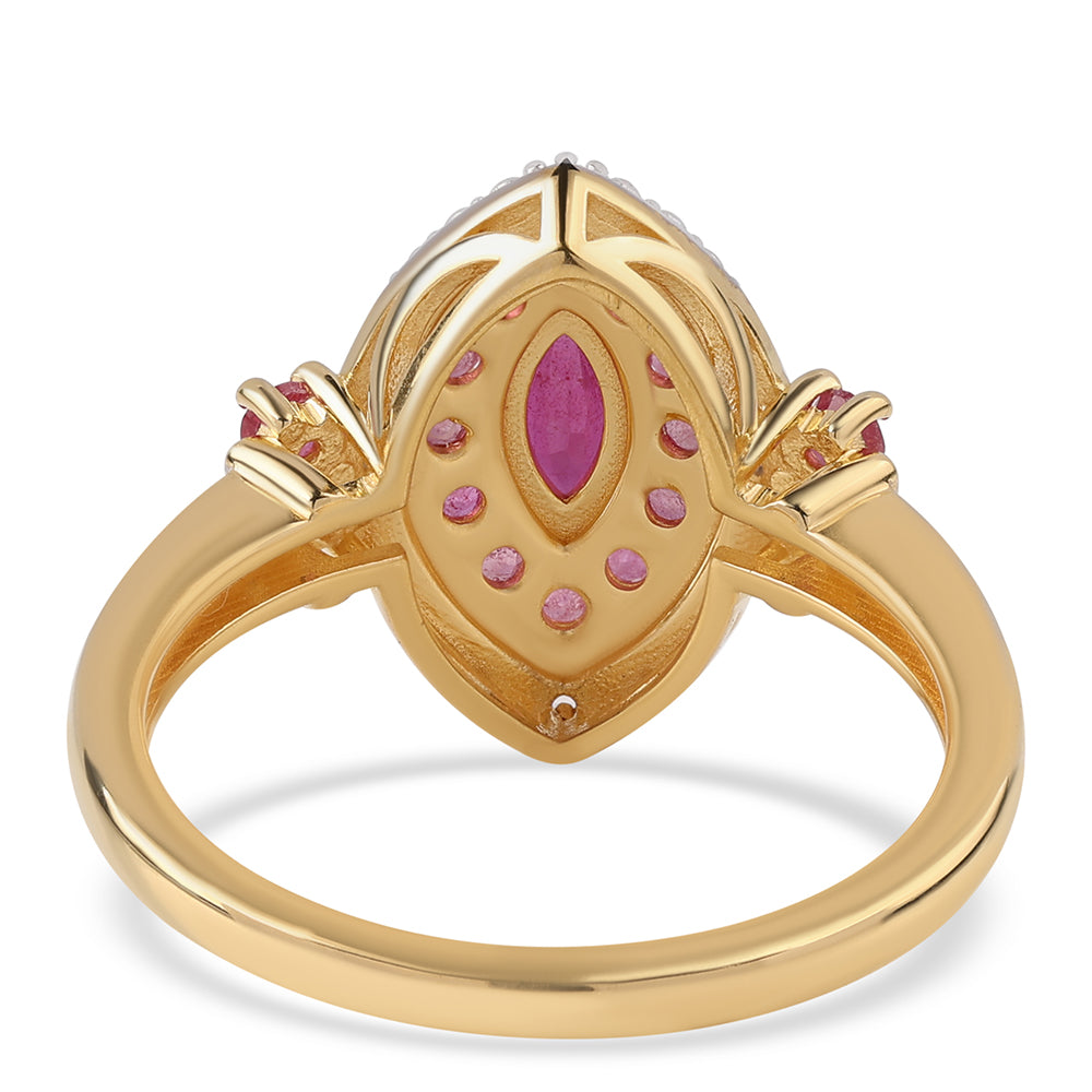 Pozlátený Strieborný Prsteň s Mozambickým Rubínom a Bielym Topásom