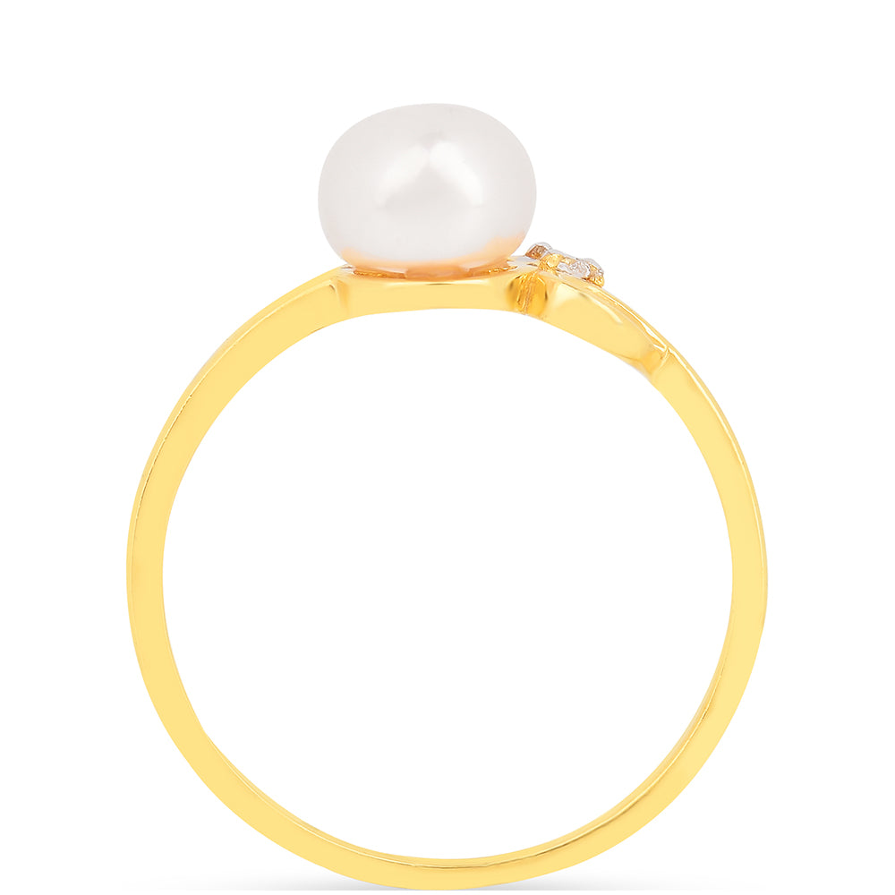 Pozlátený Strieborný Prsteň s S Krémovú Sladkovodnou Perlou a Bielym Zirkónom