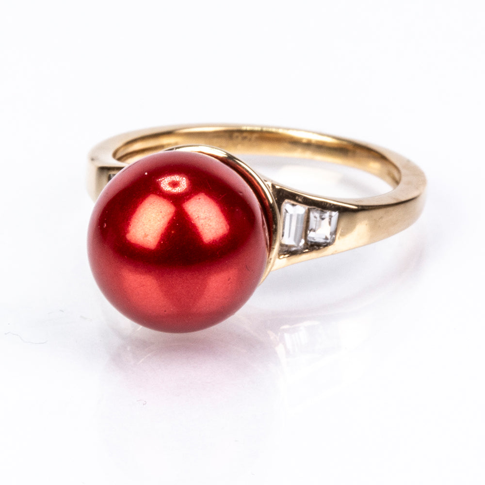Pozlátený Strieborný Prsteň s Červená sladkovodná perlou a Bielym Topásom