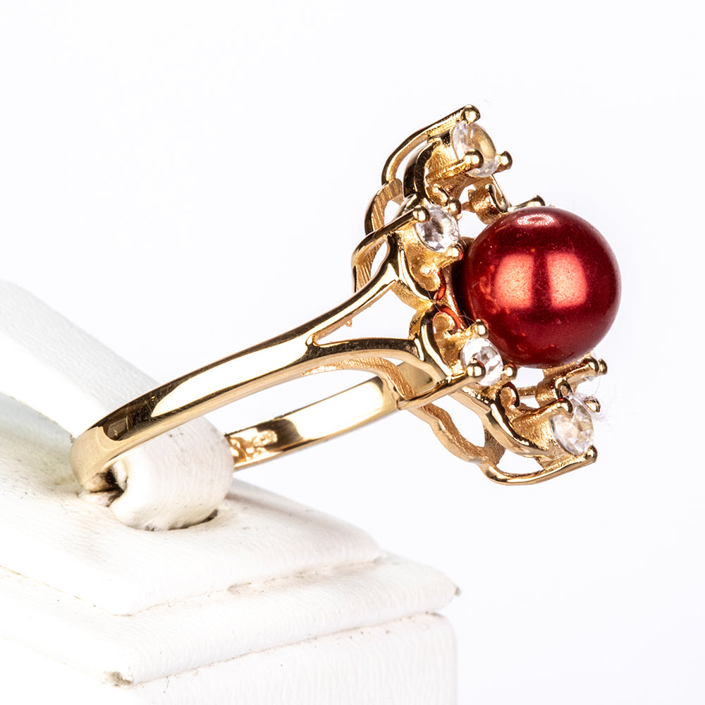 Pozlátený Strieborný Prsteň s Červená sladkovodná perlou a Bielym Topásom