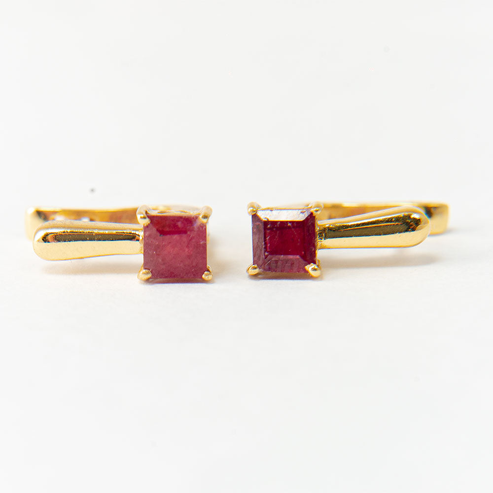 Pozlátené Strieborné Náušnice s Madagaskarským Rubínom