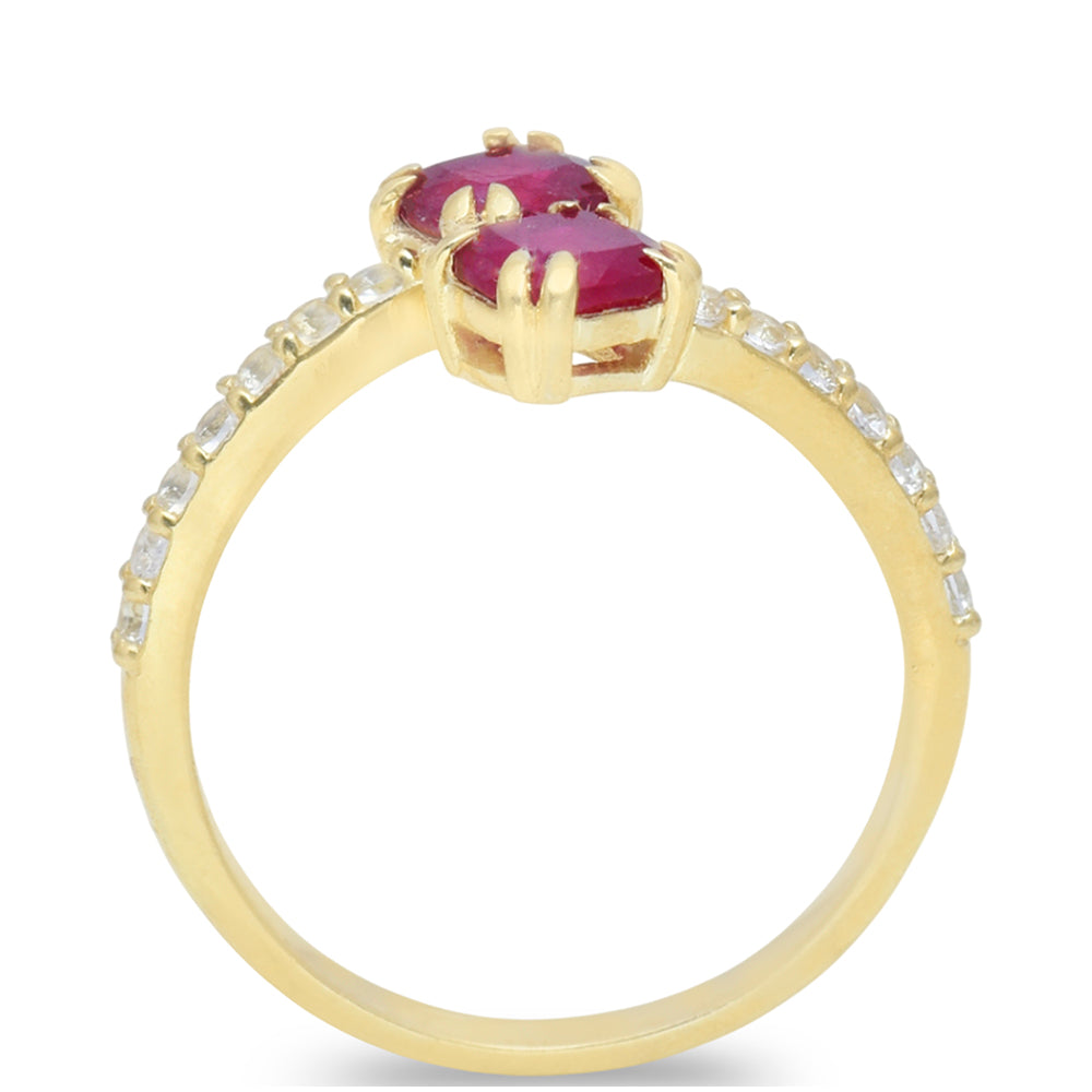 Pozlátený Strieborný Prsteň s Madagaskarským Rubínom a Bielym Topásom