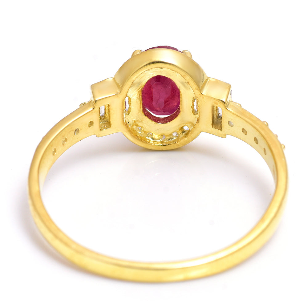 Pozlátený Strieborný Prsteň s Madagaskarským Rubínom a Bielym Topásom