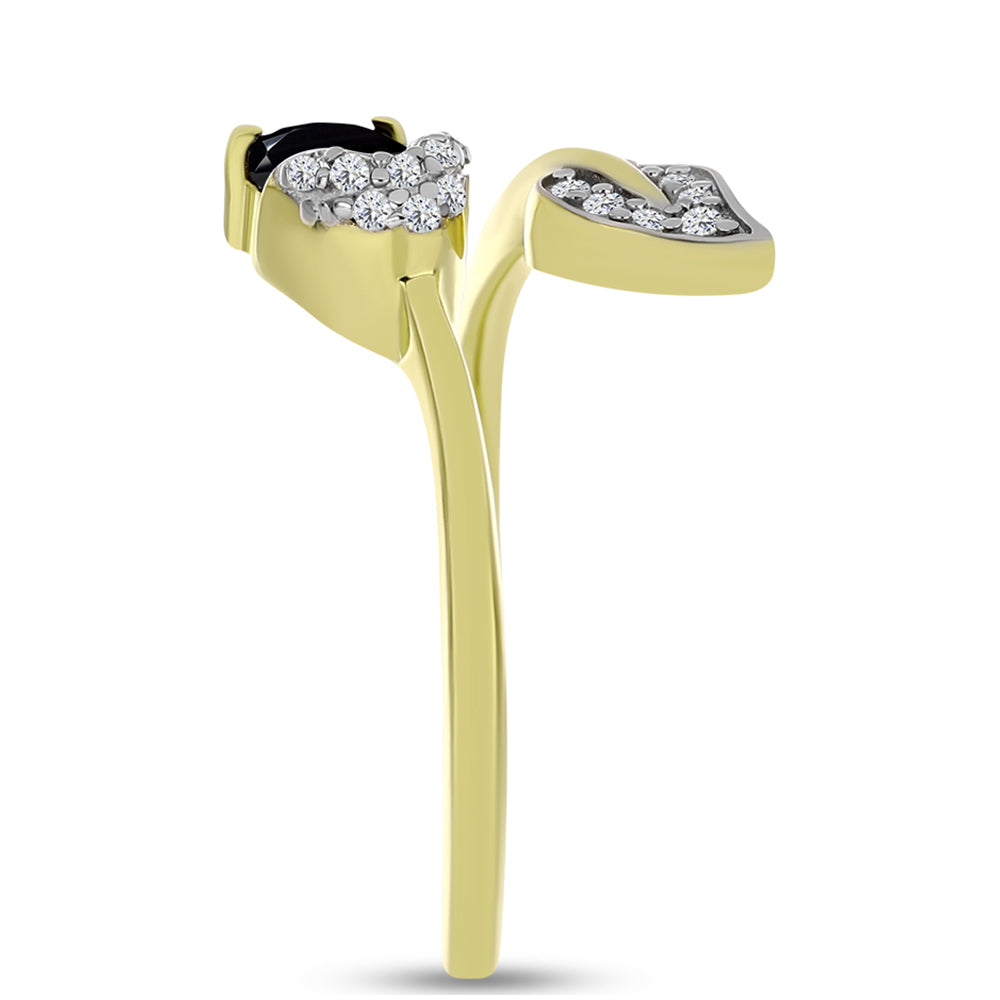 Pozlátený Strieborný Prsteň s Čiernym Spinelom a Bielym Topásom