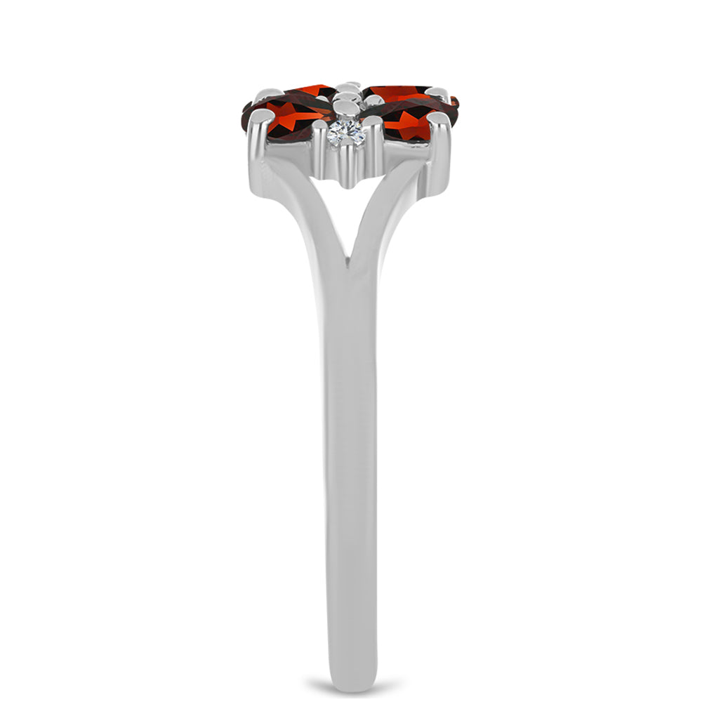 Strieborný Prsteň s Bartonským Granátom a Bielym Topásom