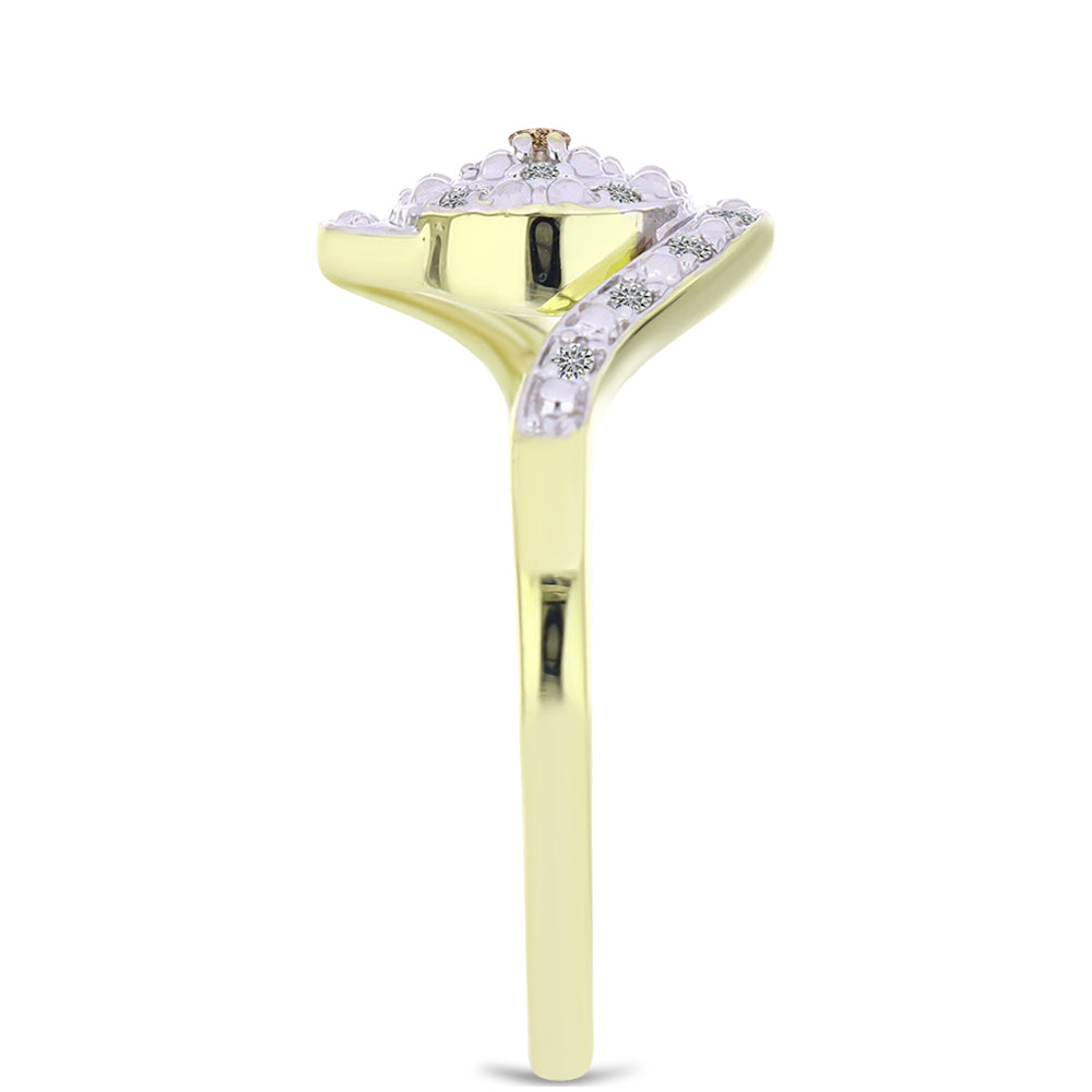 Pozlátený Strieborný Prsteň s Champagne Diamantom a Bielym Diamantom