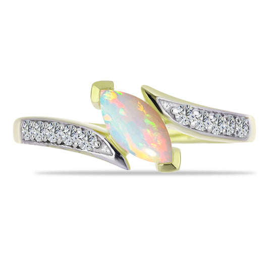 Pozlátený Strieborný Prsteň s Etiópskym Opálom z Lega Dembi a Bielym Topásom