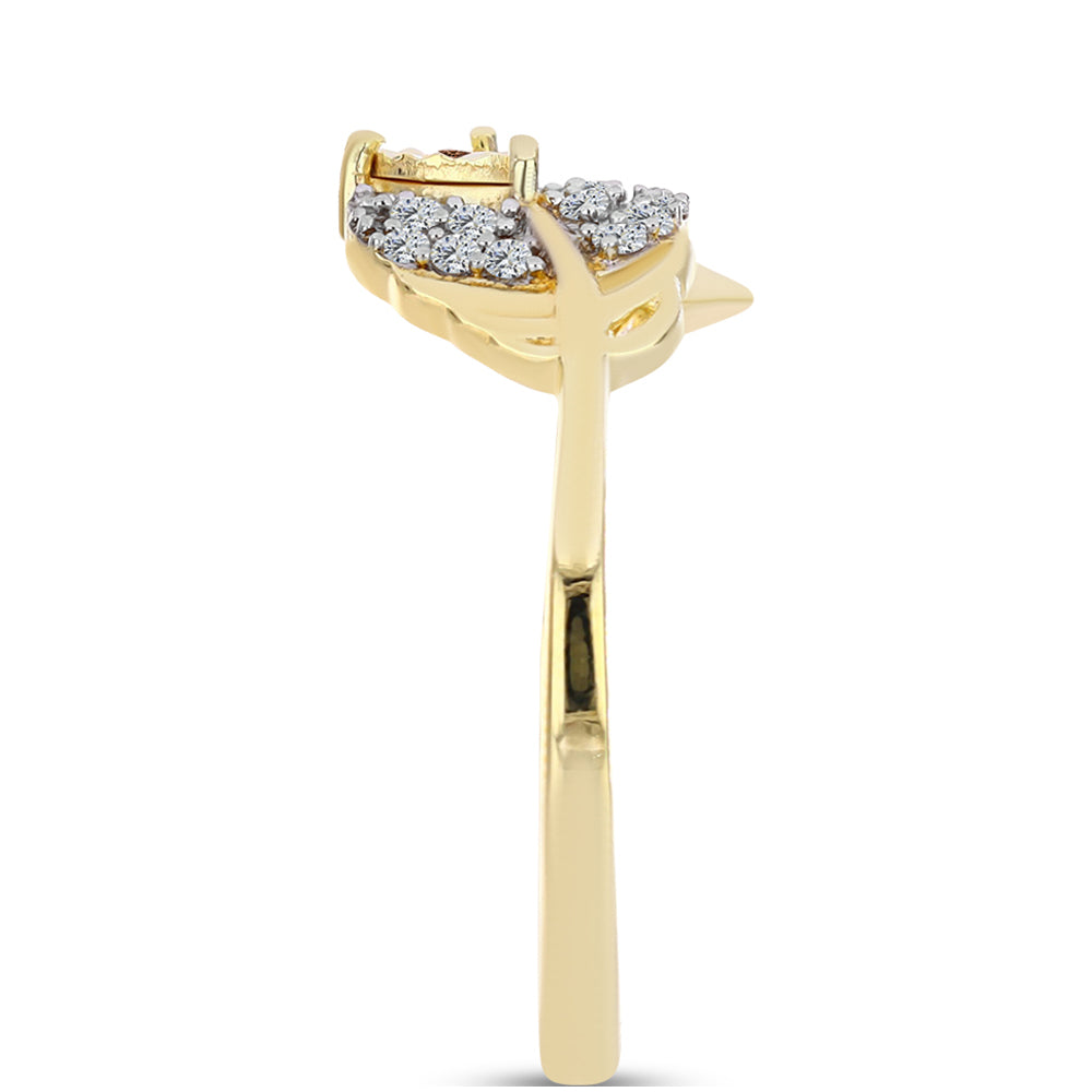 Pozlátený Strieborný Prsteň s Koňakovým Diamantom a Bielym Topásom