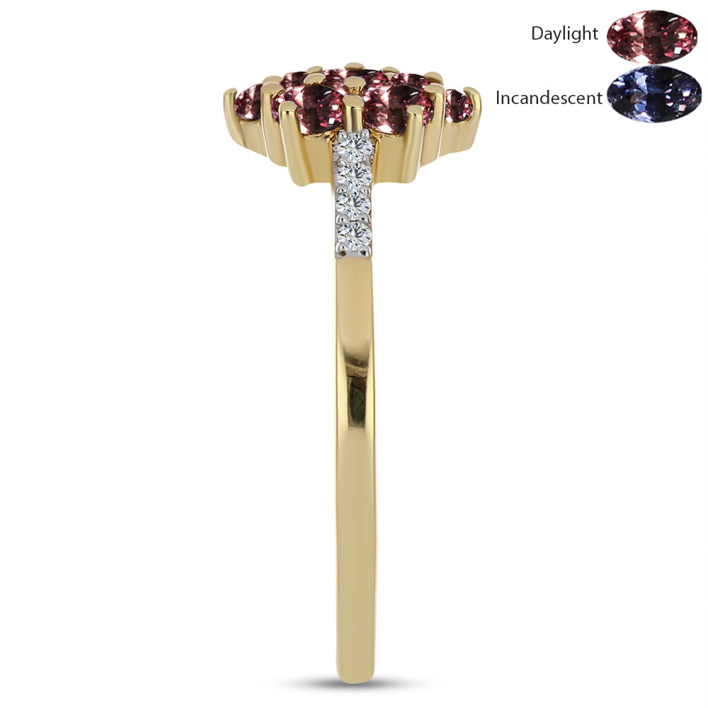 Pozlátený Strieborný Prsteň s Ivory Meňavým Granátom a Bielym Topásom