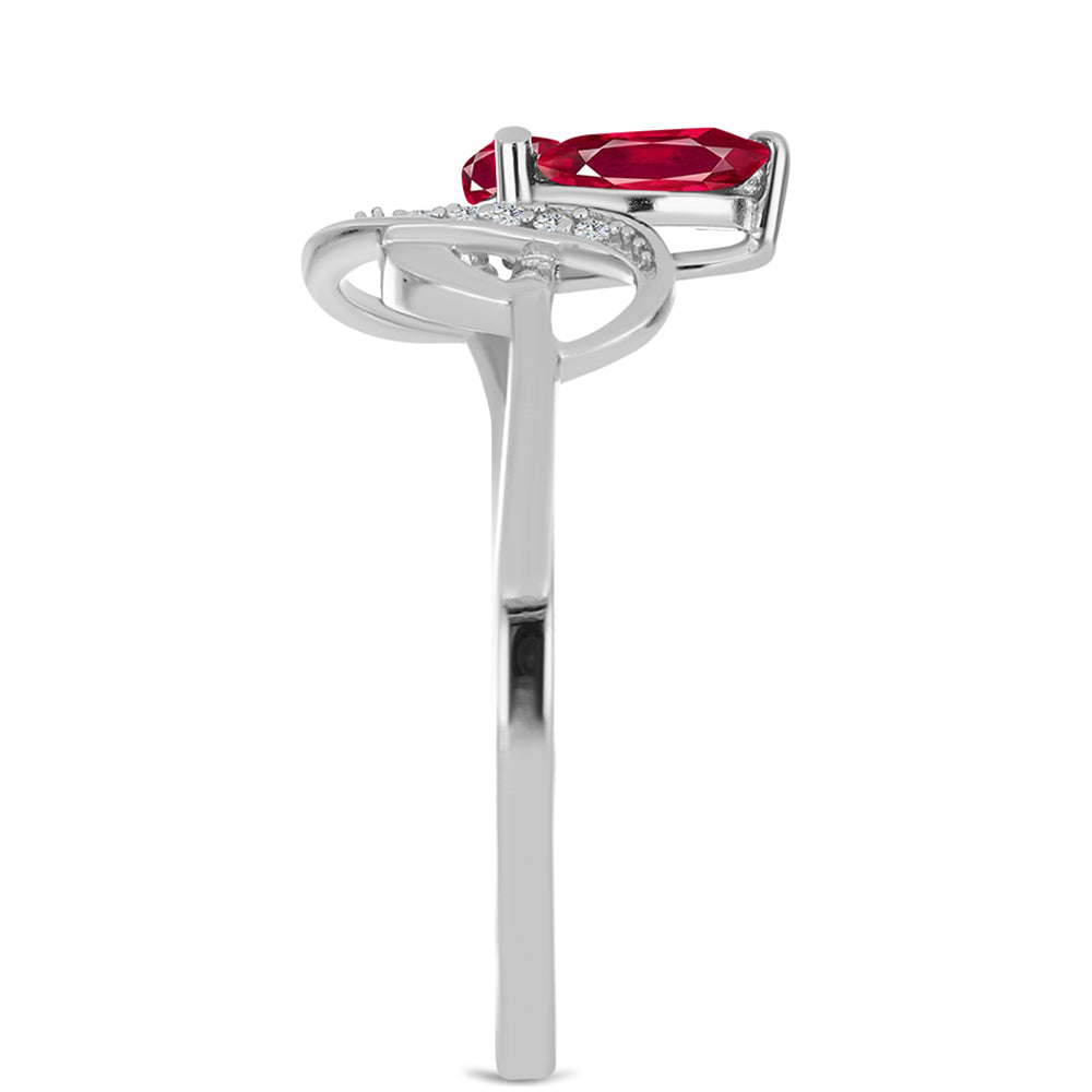 Strieborný Prsteň s Madagaskarským Rubínom a Bielym Topásom