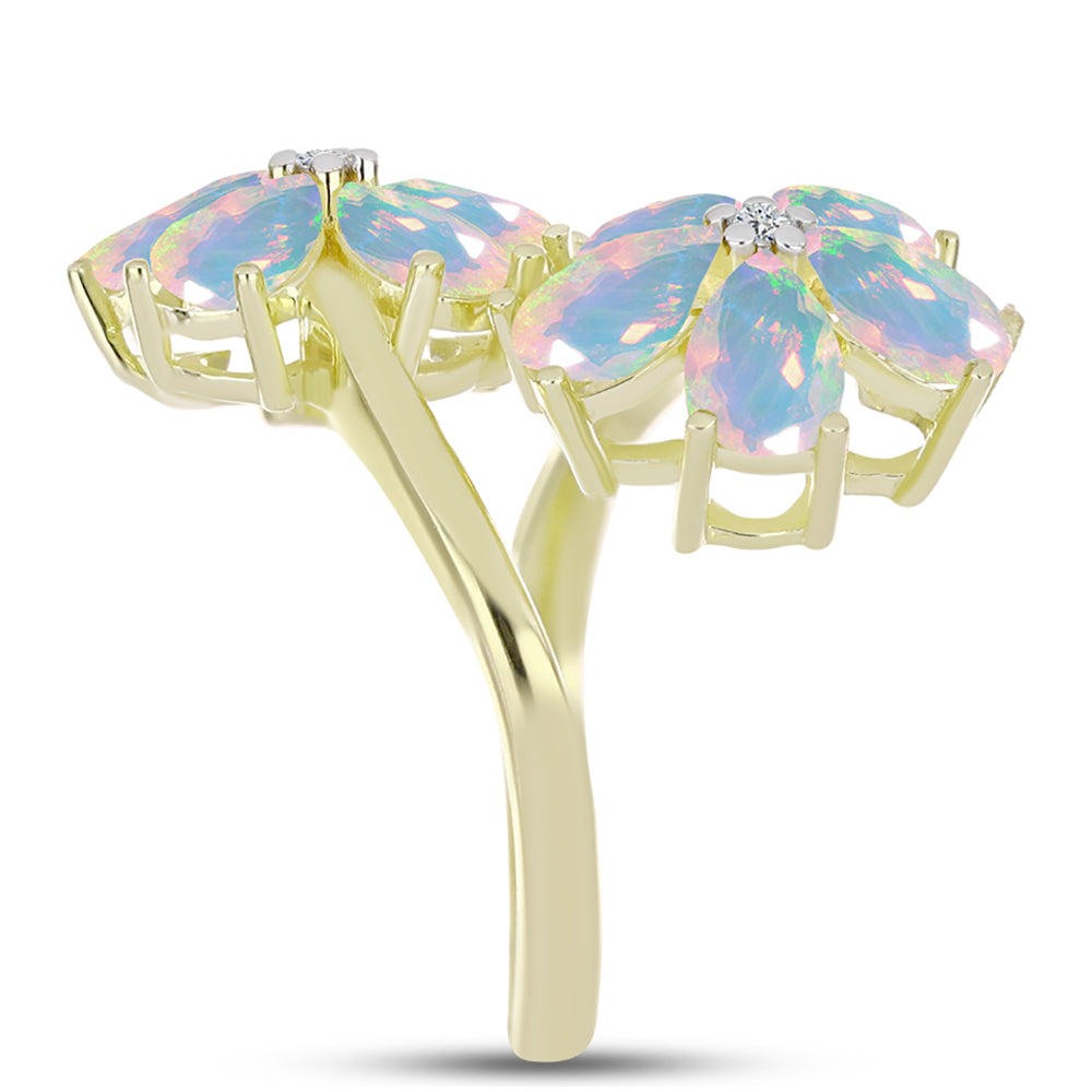 Pozlátený Strieborný Prsteň s Welo opálom a Bielym Topásom