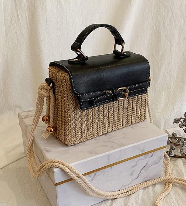 Dámska Pletená Kabelka s Čiernou Eko-Kožou