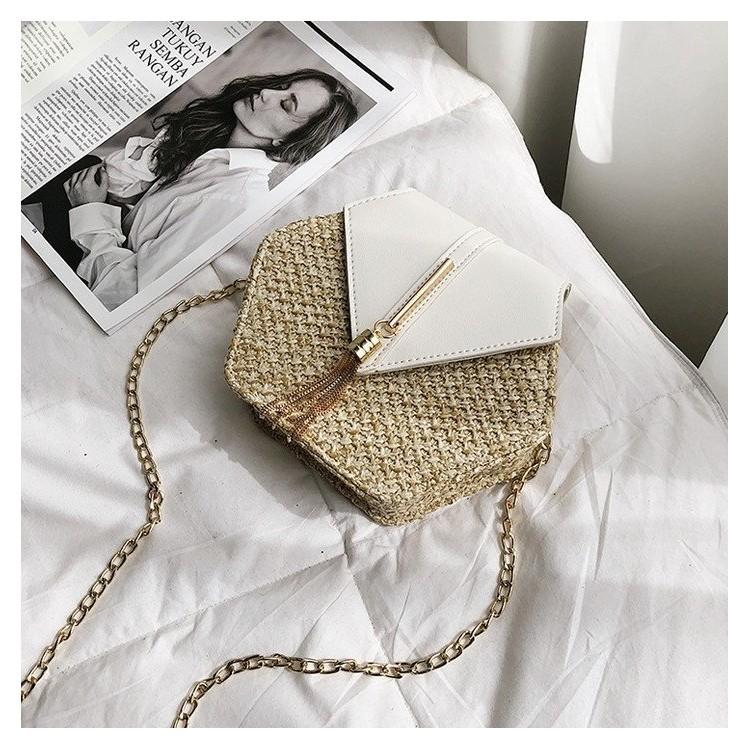 Krásna Pletená Taška s reťazou zlatej farby, Biela