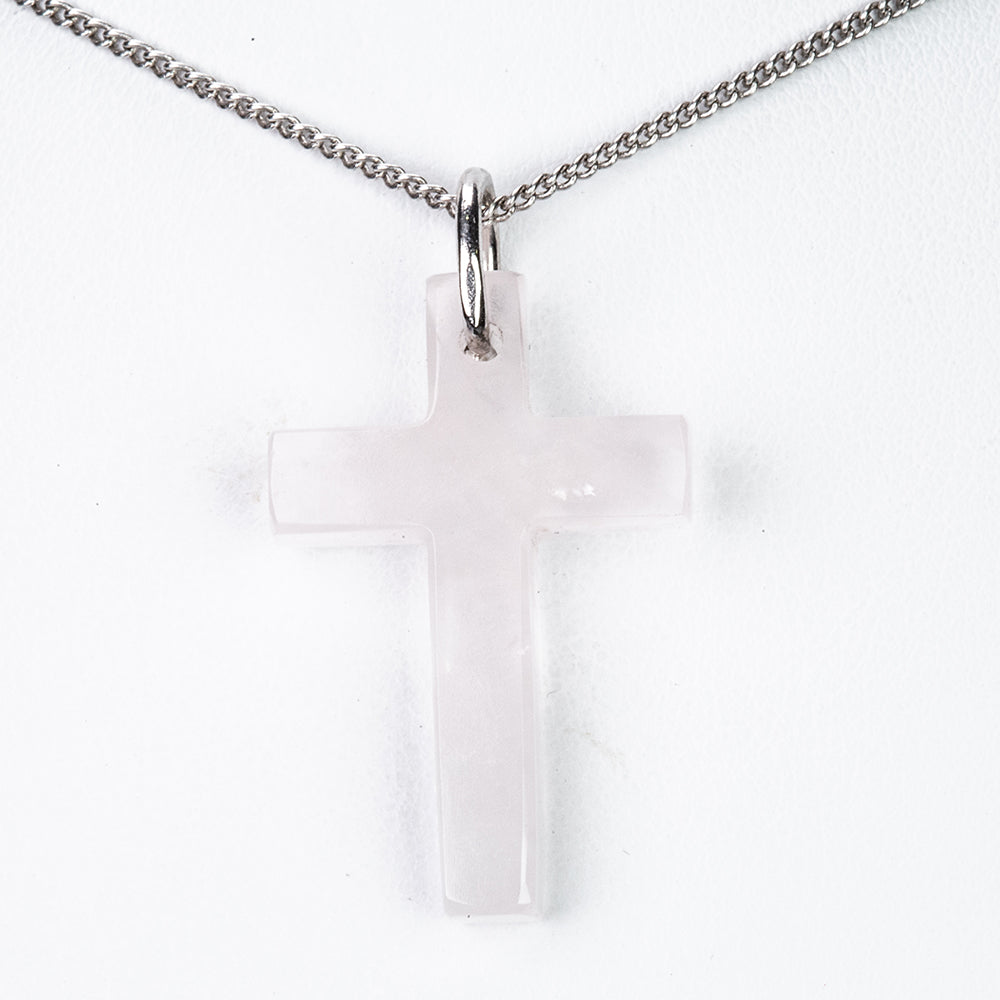 Strieborný Prívesok s Ružovým Kremeňom z Ramaratiny