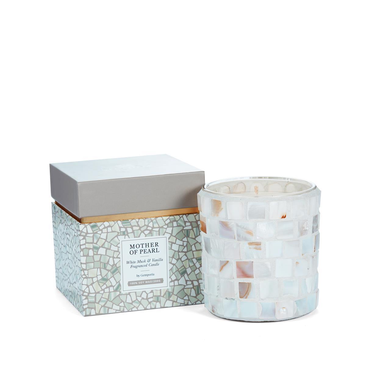 Gemporia Perleťová sviečka s vôňou bieleho pižma a vanilky - KlenotTV.sk