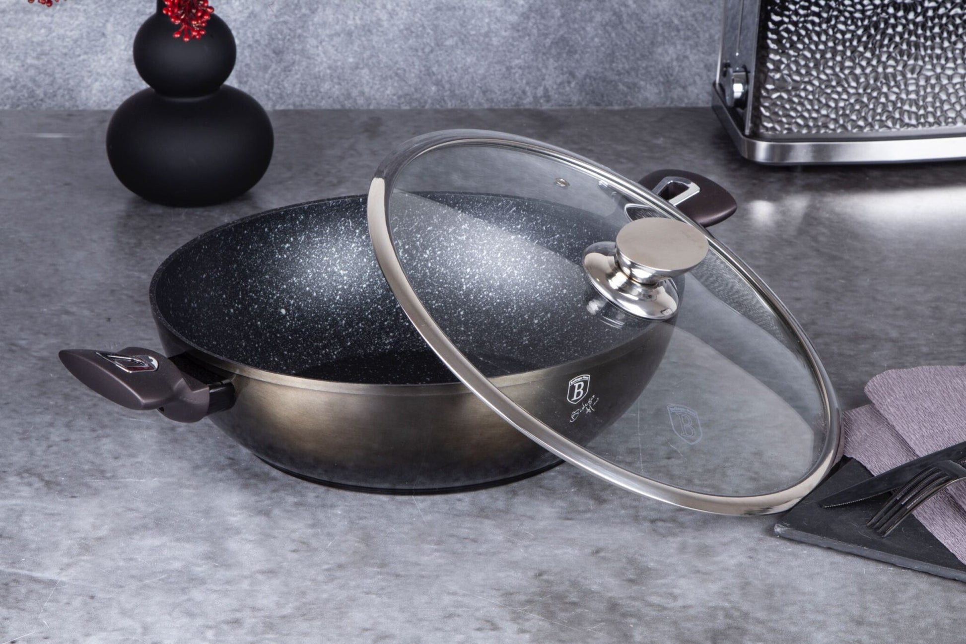 Berlinger Haus Metallic Line Shiny Black Edition Wok s vekom, 30 cm 4 