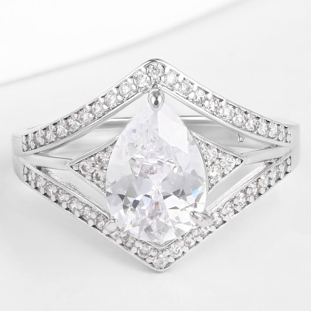 Pozlátený Zliatinový Prsteň s Bielym Emporia® Krištáľom 1 