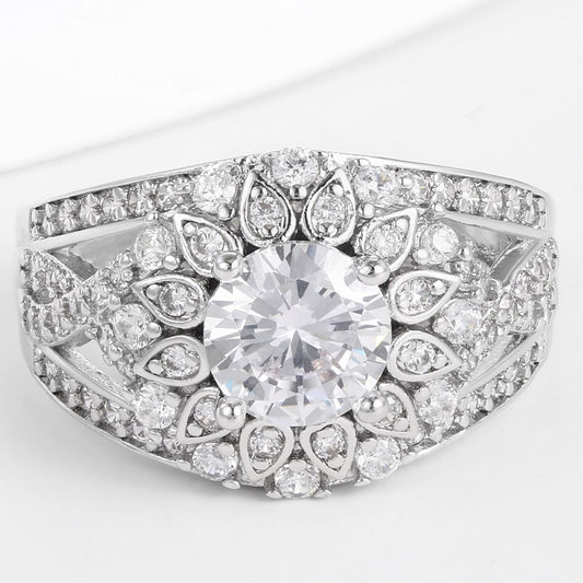 Pozlátený Zliatinový Prsteň s Bielym Emporia® Krištáľom