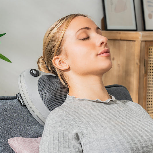 Dobíjací kompaktný shiatsu masážny prístroj na telo