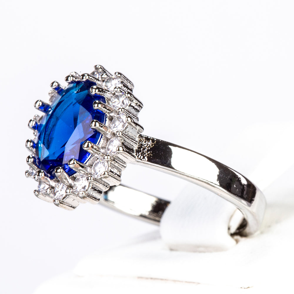 Pozlátené Zliatinové Sada ( Náhrdelník+Náušnice+Prsteň +Prívesok ) 6 