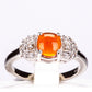 Strieborný Prsteň s Oranžovým Opálom z Lega Dembi a Bielym Topásom