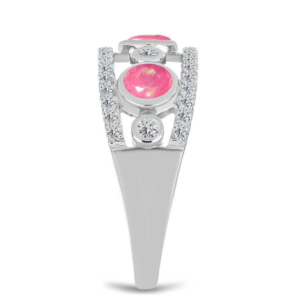 Strieborný Prsteň s so Sýto Ružovým Opálom z Lega Dembi a Bielym Topásom