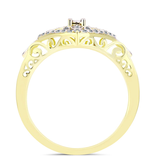 Pozlátený Strieborný Prsteň s Bielym Diamantom a Bielym Topásom