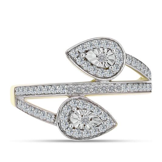 Pozlátený Strieborný Prsteň s Bielym Diamantom a Bielym Topásom