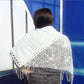 Bavlnený lichobežníkový šál-šatka, 80 cm x 198 cm x 70 cm, Motýlí a krajkový vzor, Biela - KlenotTV.sk